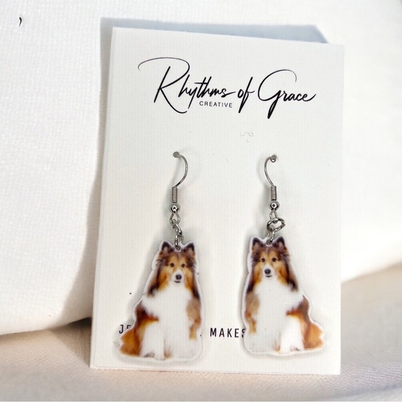 Collie Cuties: Adorable Handmade Dog Dangle Earrings for the Ultimate Dog Mom! - Picture 1 of 5